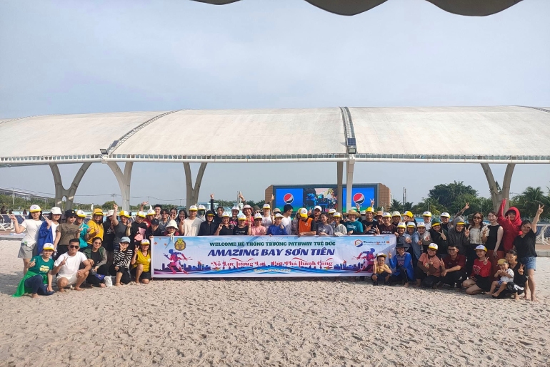 Khám Phá Siêu Công Viên Nước Sơn Tiên Cùng Đoàn Trường PathWay Tuệ Đức