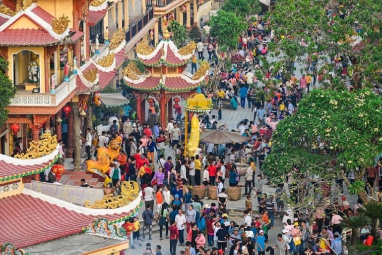 Lễ hội truyền thống Động Kim Quang – Hành Trình Đến Với Lịch Sử & Văn Hóa Tây Ninh