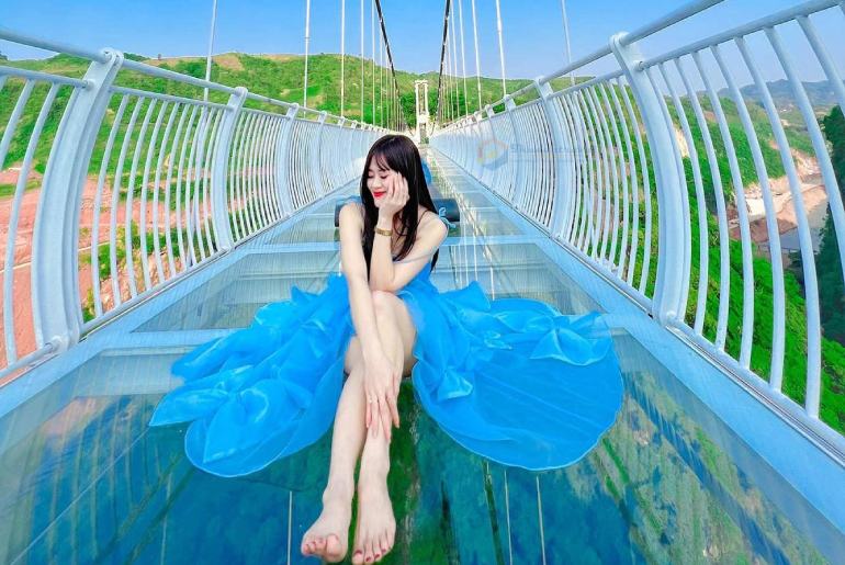 Cầu Kính Bạch Long – Ngỡ Ngàng Cầu Kính Dài Nhất Thế Giới Tại Sơn La