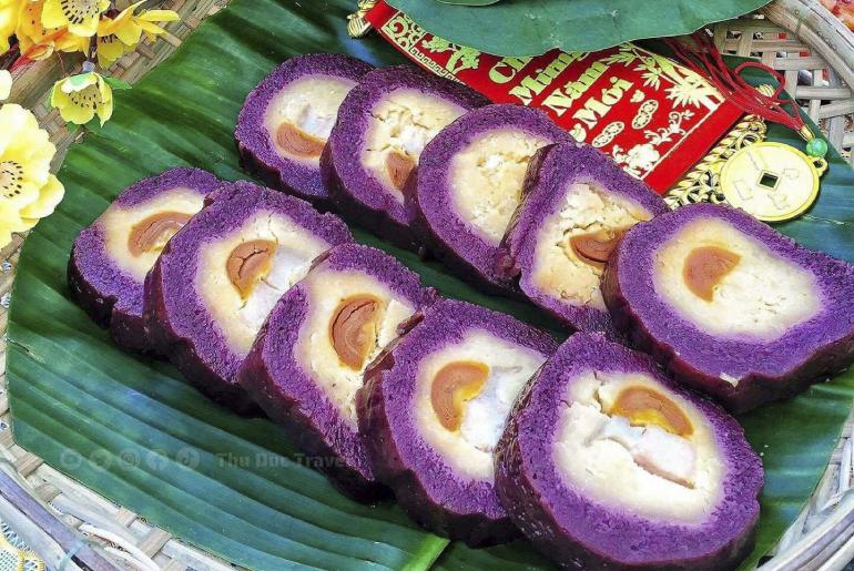 Bánh Tét Lá Cẩm – Đặc Sản Trứ Danh Của Cần Thơ