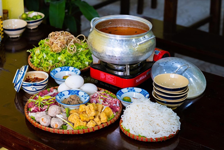 Lẩu Cua Đồng Vĩnh Long – Vị ngọt phù sa, hương quê miền sông nước