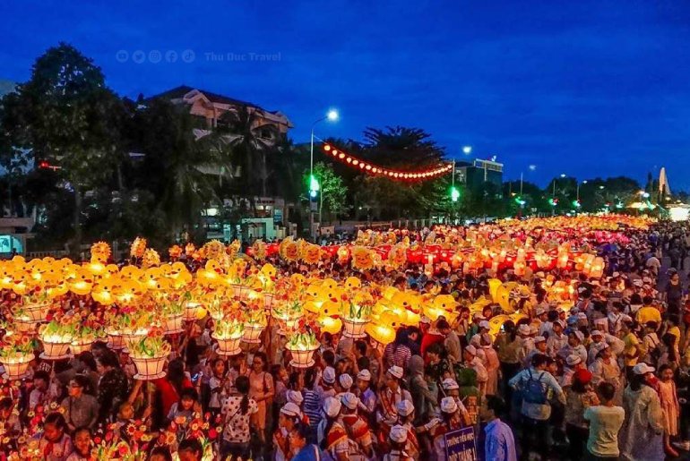 Trung Thu Phan Thiết – Sắc Màu Rực Rỡ Giữa Lòng Thành Phố