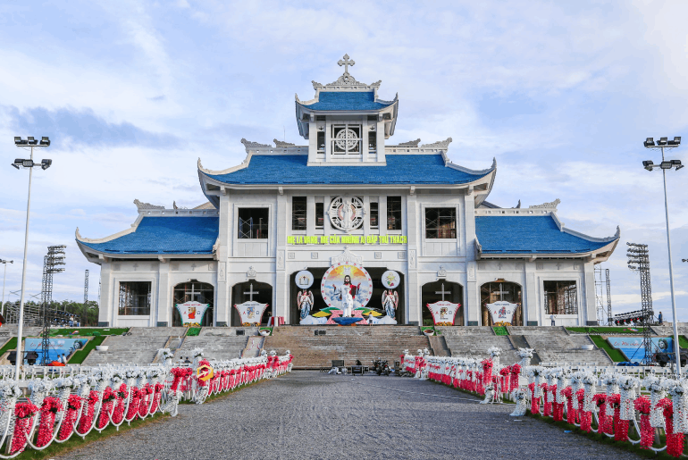 Tour Đà Nẵng - Hội An - Bà Nà - Huế - Phong Nha 4 ngày 3 đêm - Hà Nội