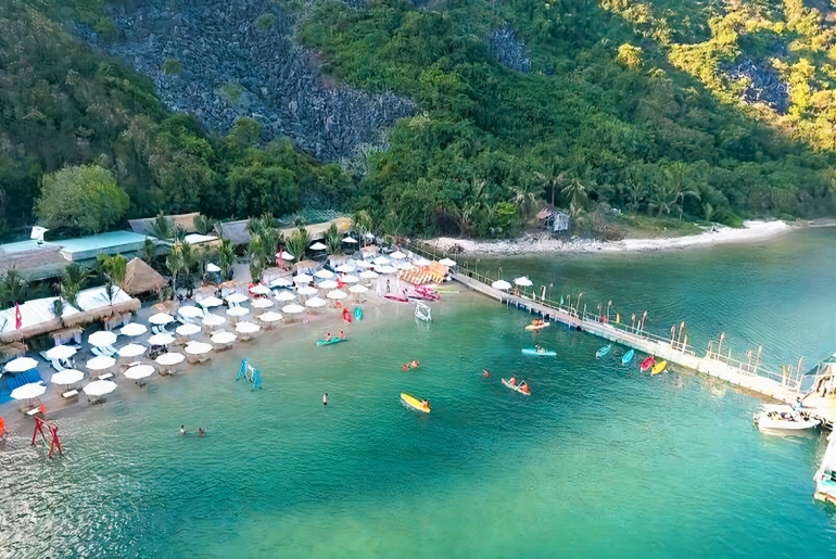 Tour Du Lịch Tết Nha Trang – Kdl Con Sẻ Tre – Vinwonders 4 Ngày 3 Đêm