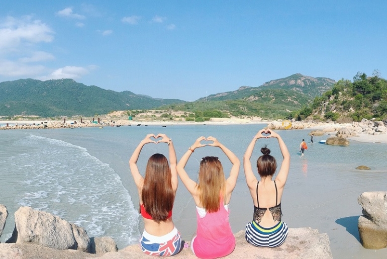 Tour du lịch Bình Hưng - Ninh Chữ 2 ngày 2 đêm - Nắng gió Phan Rang