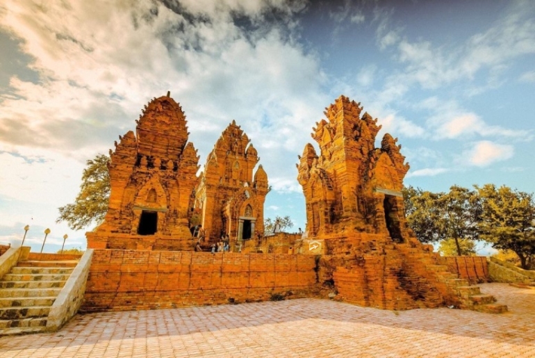 Tour Ninh Chữ I Tour du lịch Ninh Chữ - Vịnh Vĩnh Hy 3 ngày 3 đêm